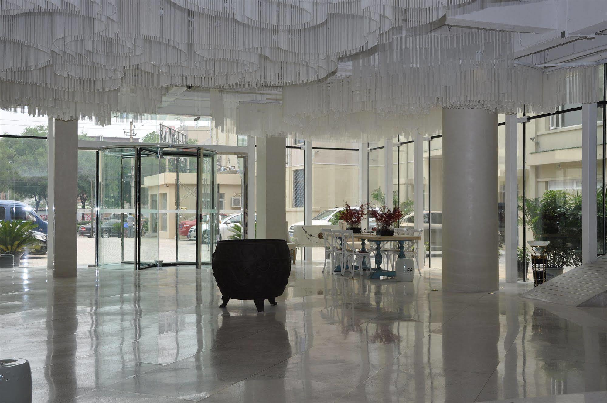 Beijing Springs Valley Hotel Pequim Exterior foto